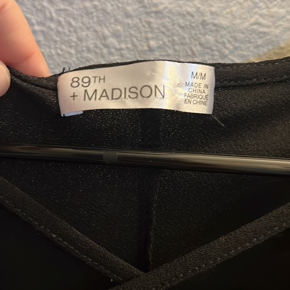 NWOT 89th + MADISON SHEER BLOUSE SIZE MEDIUM - Picture 3 of 6